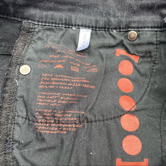 Blank NYC Black Denim Cutoff Frayed Jean Shorts - Picture 5 of 5